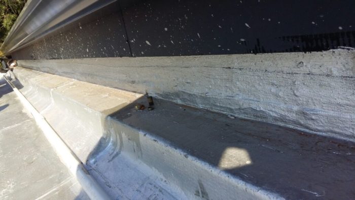 Waterproofing flashing